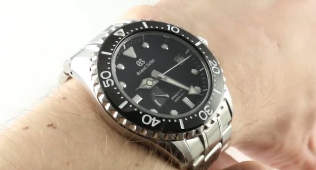 Grand Seiko Spring Drive Diver SBGA22...