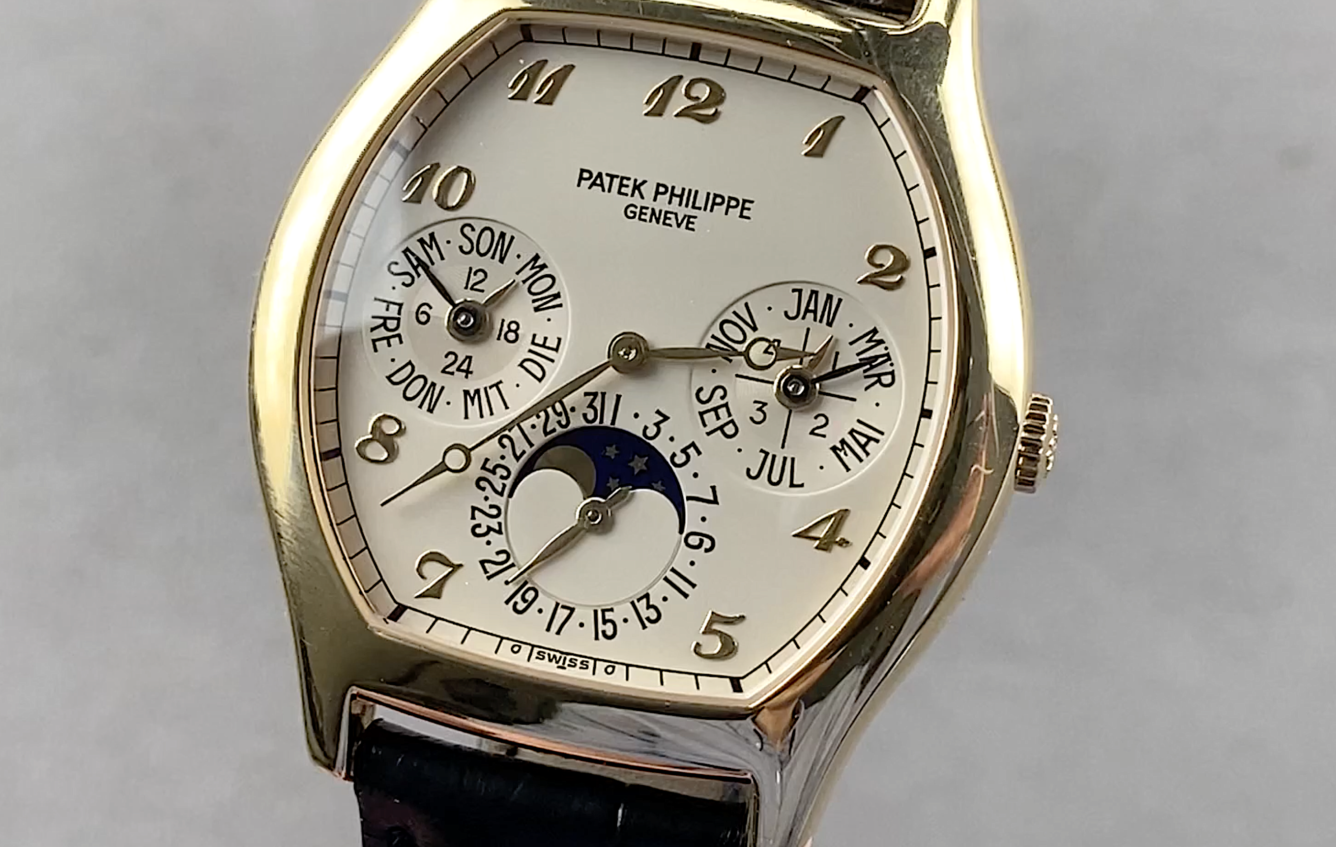 Patek Philippe Grand Complications Perpetual Calendar 5040J-013