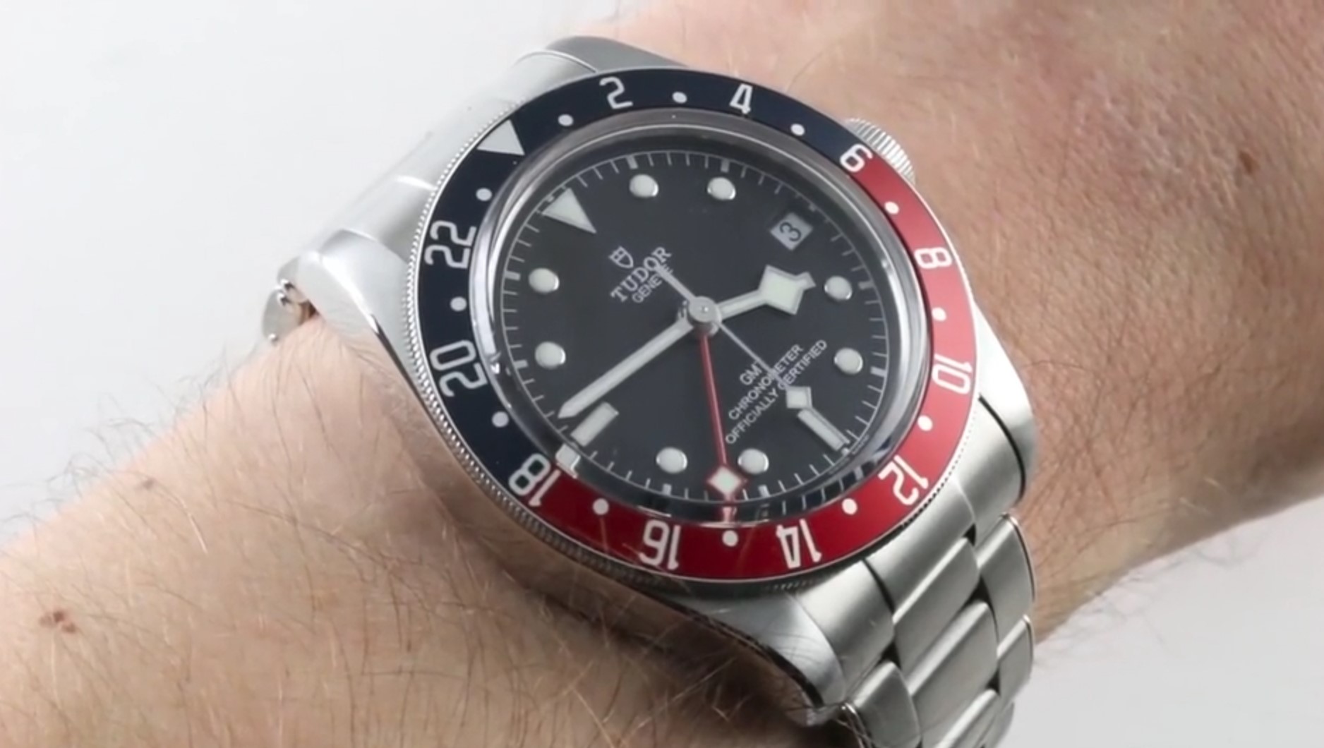 Tudor gmt outlet thickness