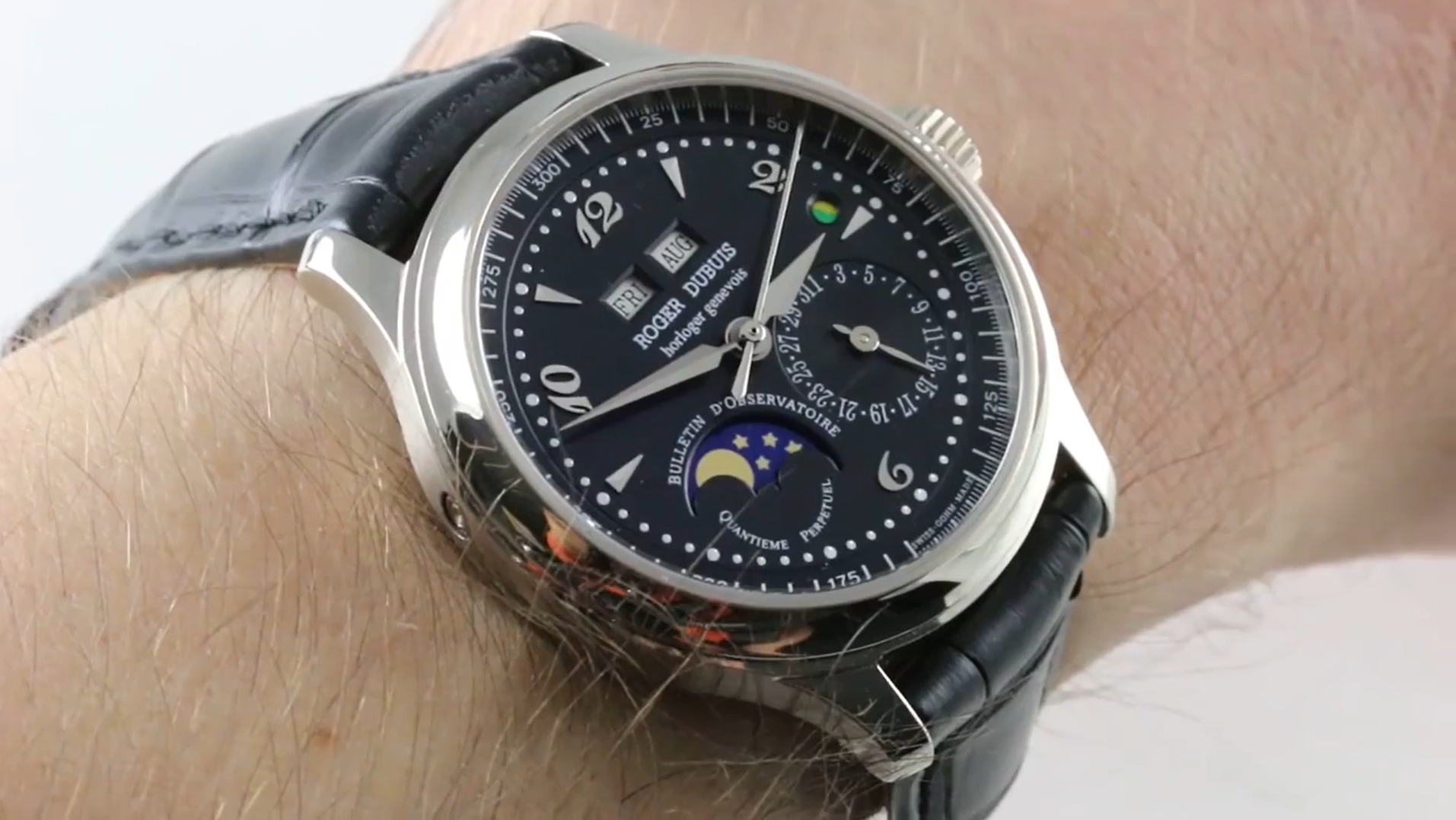 Roger Dubuis Hommage Perpetual Calendar (H37 5739) Review