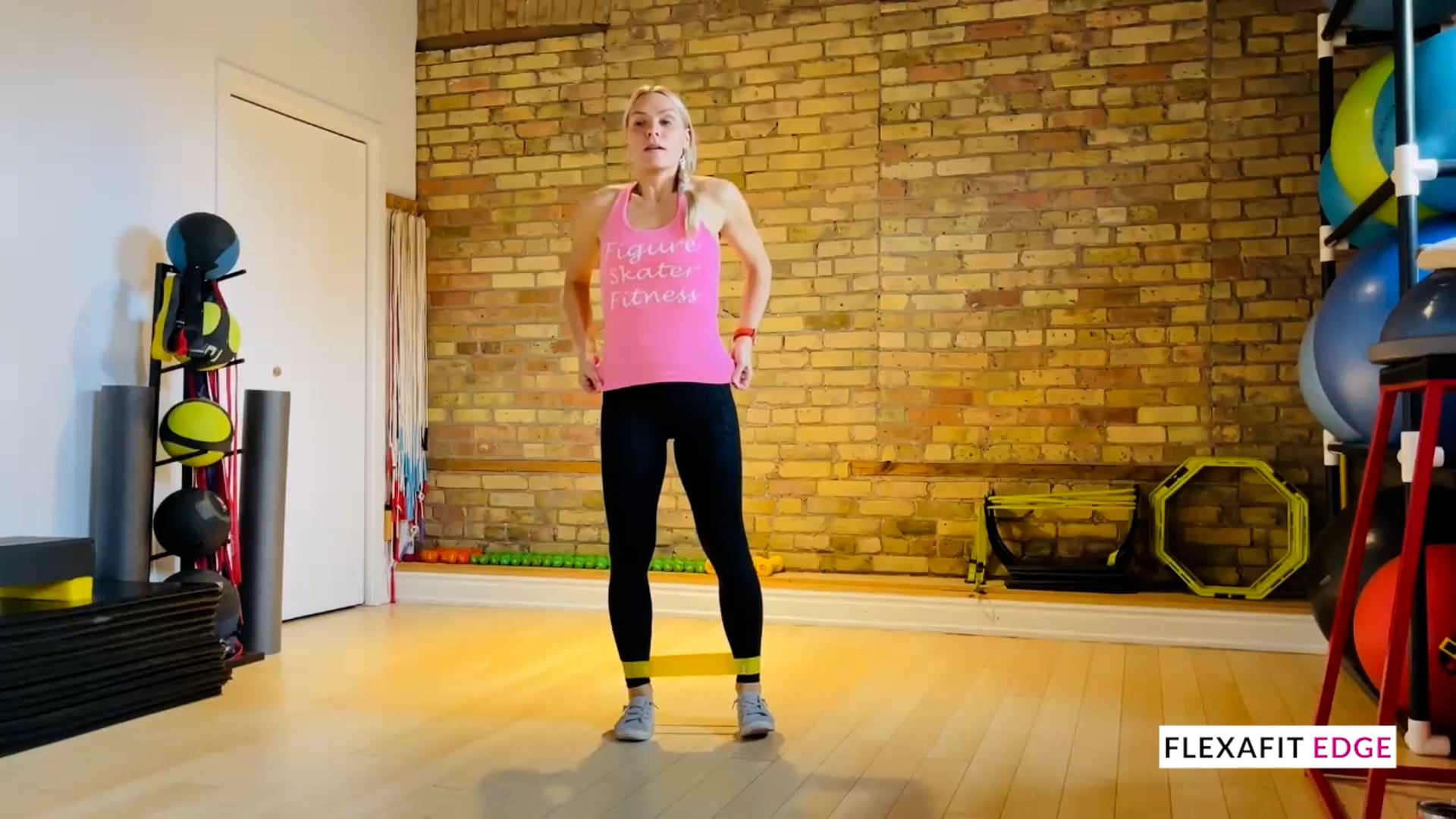 Landing extensions with resistance: Foundation-Elite