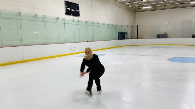 Beginner-Foundation: On-ice sit spin ...