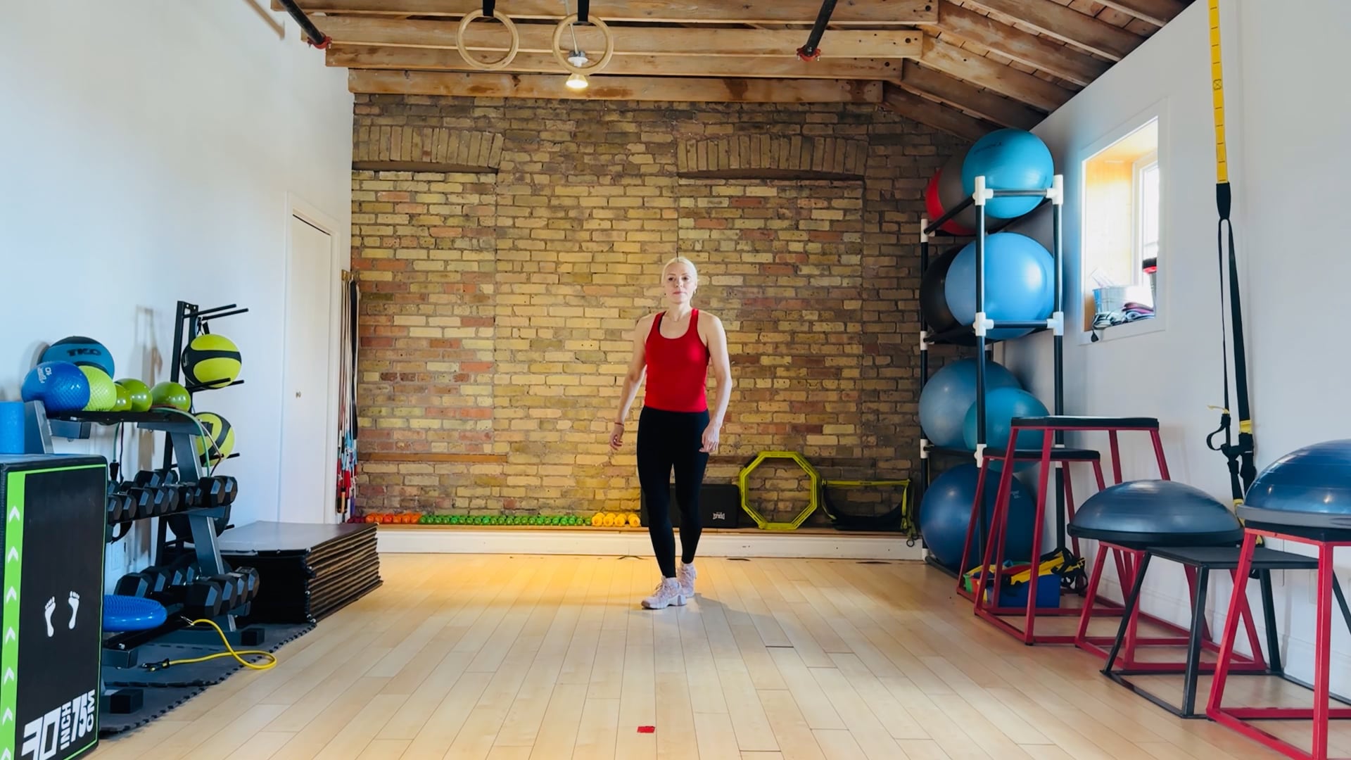 Foundation: Off-ice forward inside rocker demonstration