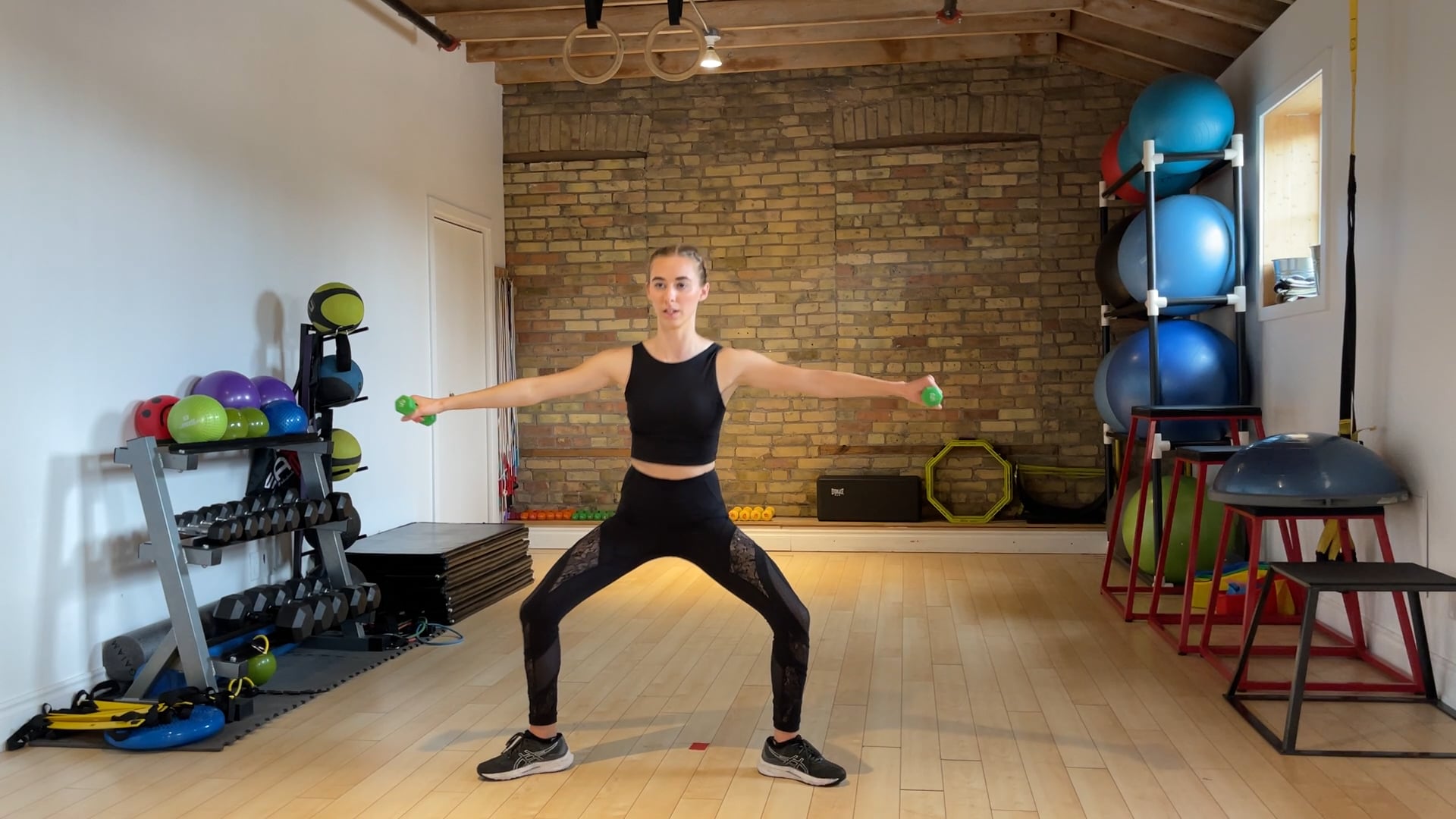 Advanced-Elite: Ballet squat pulses with isometric lateral arm raise exercise