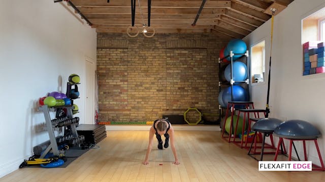 Push-up with side plank rotation: Fou...