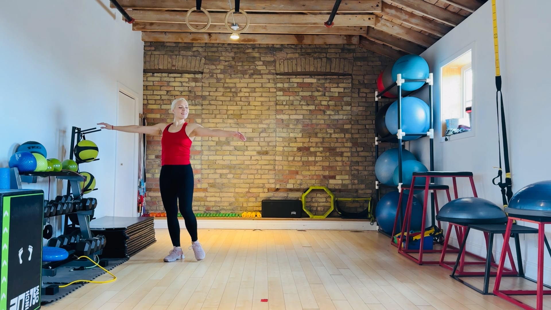 Foundation-Advanced: Double salchow single leg take-off demonstration