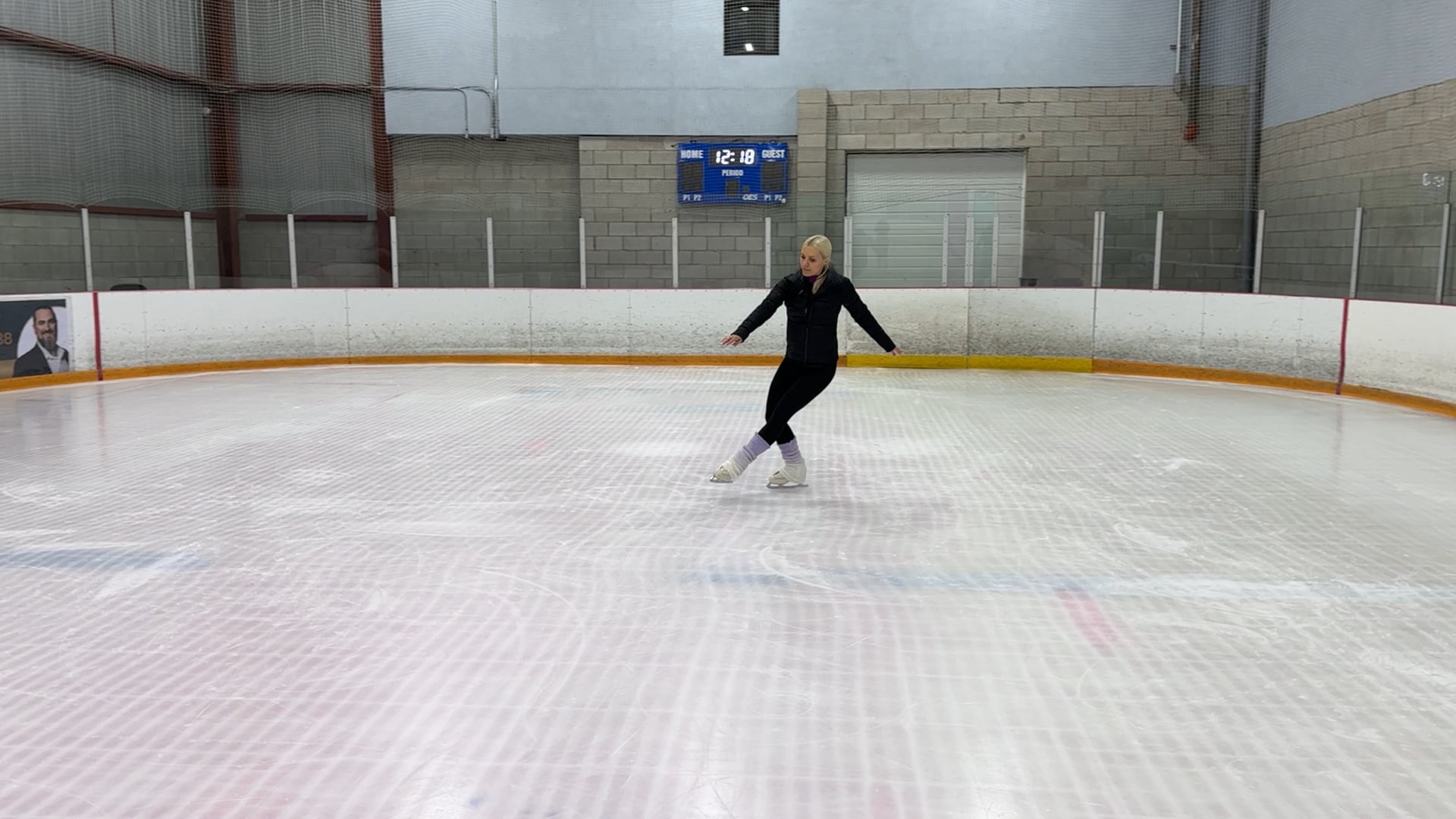 Forward inside to back outside s-step demonstration: Advanced-Elite