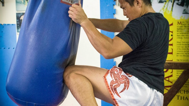 How to Develop Effective Knees in Muay Thai