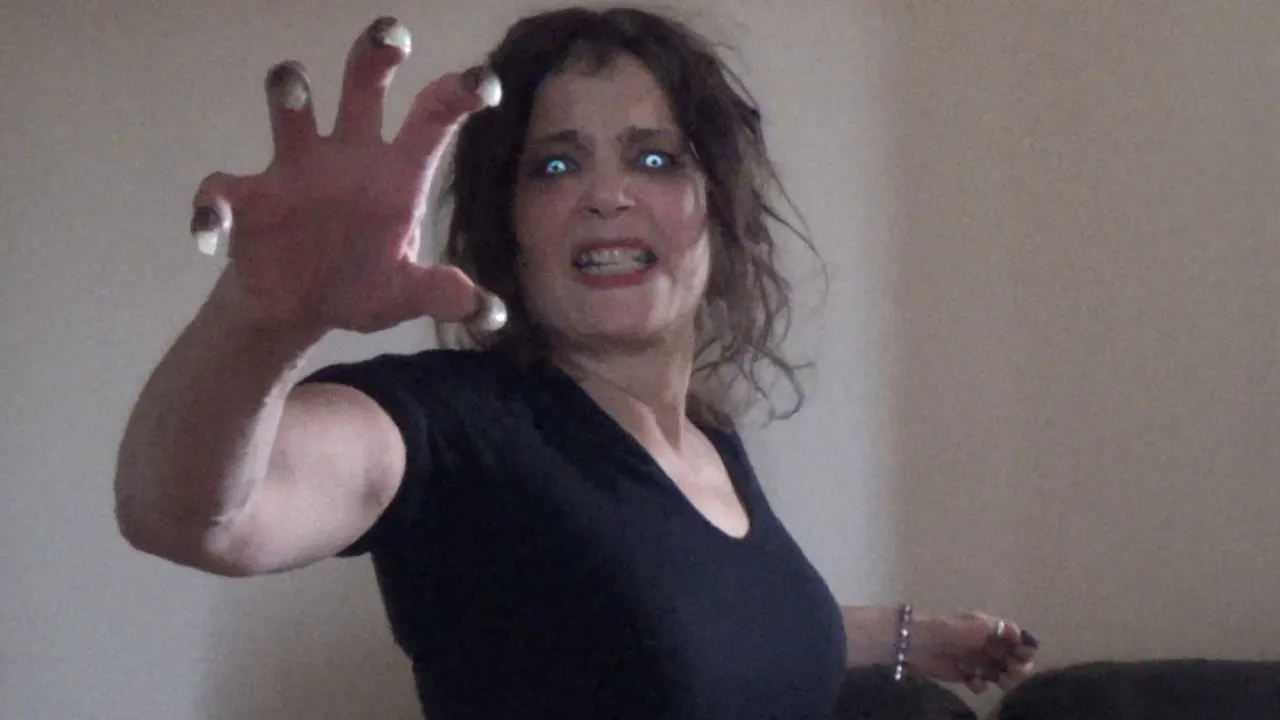 www.werecreaturevideos.com