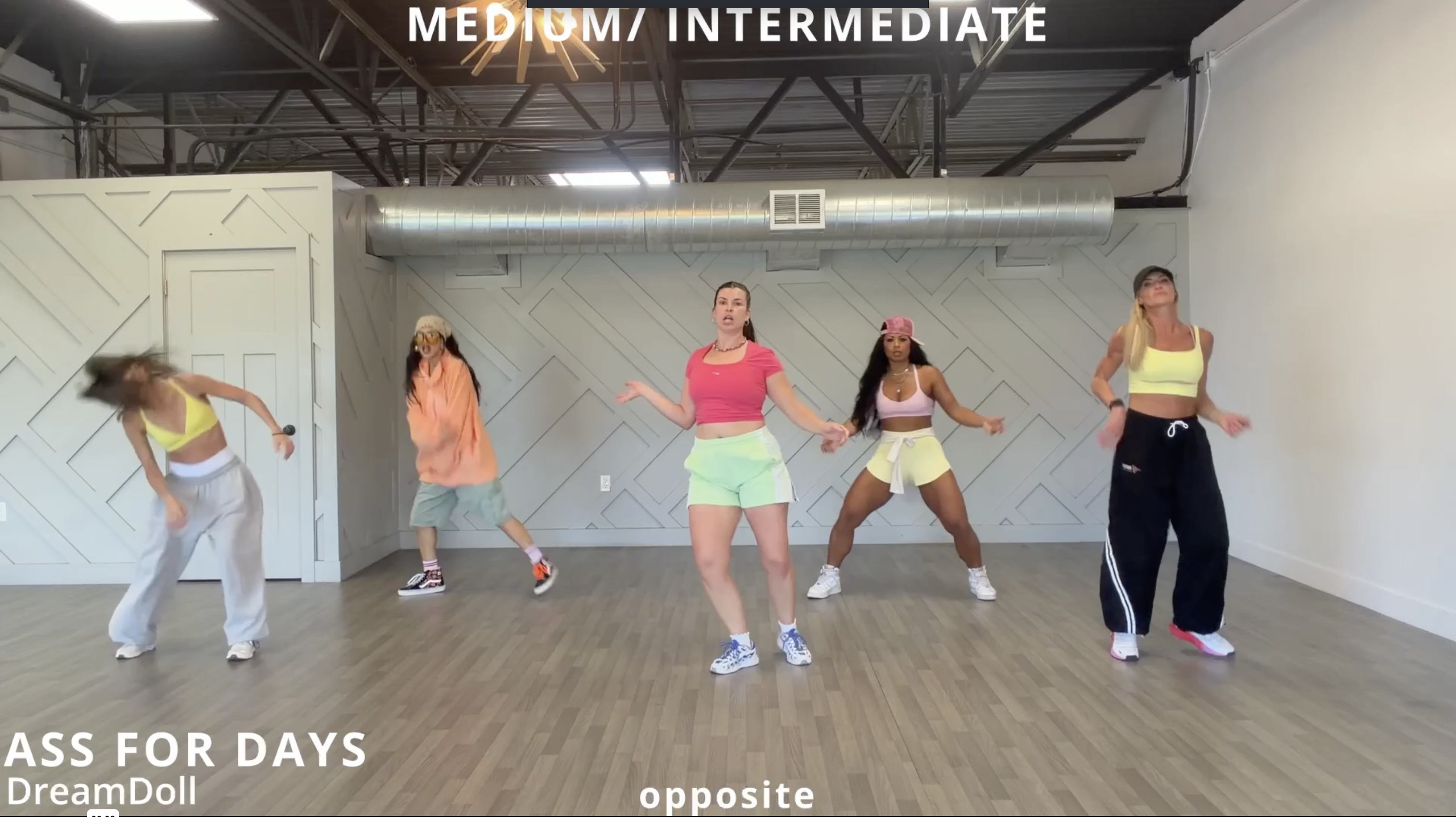 NRG DANCE FITNESS Video