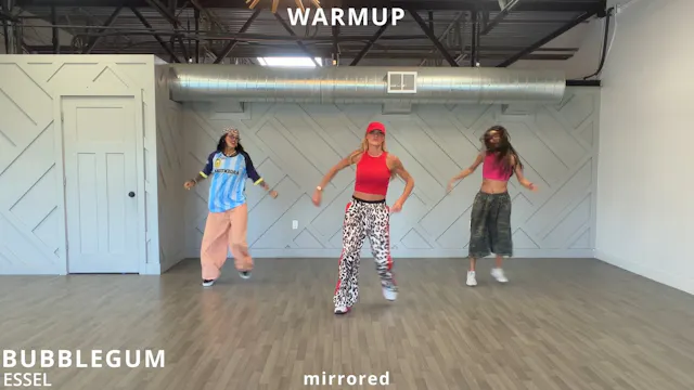 BUBBLEGUM - ESSEL (mirrored)