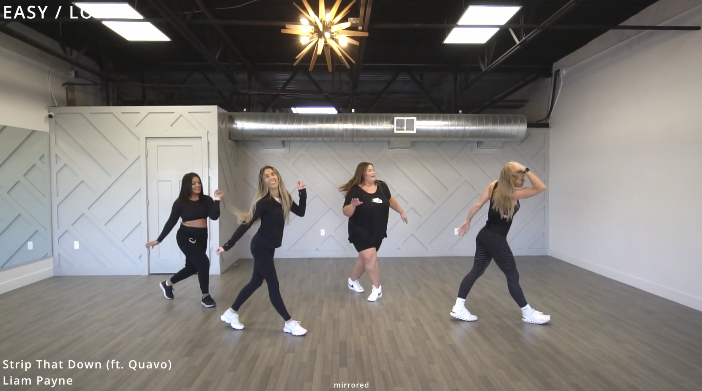 Strip That Down (ft. Quevo) - Liam Payne