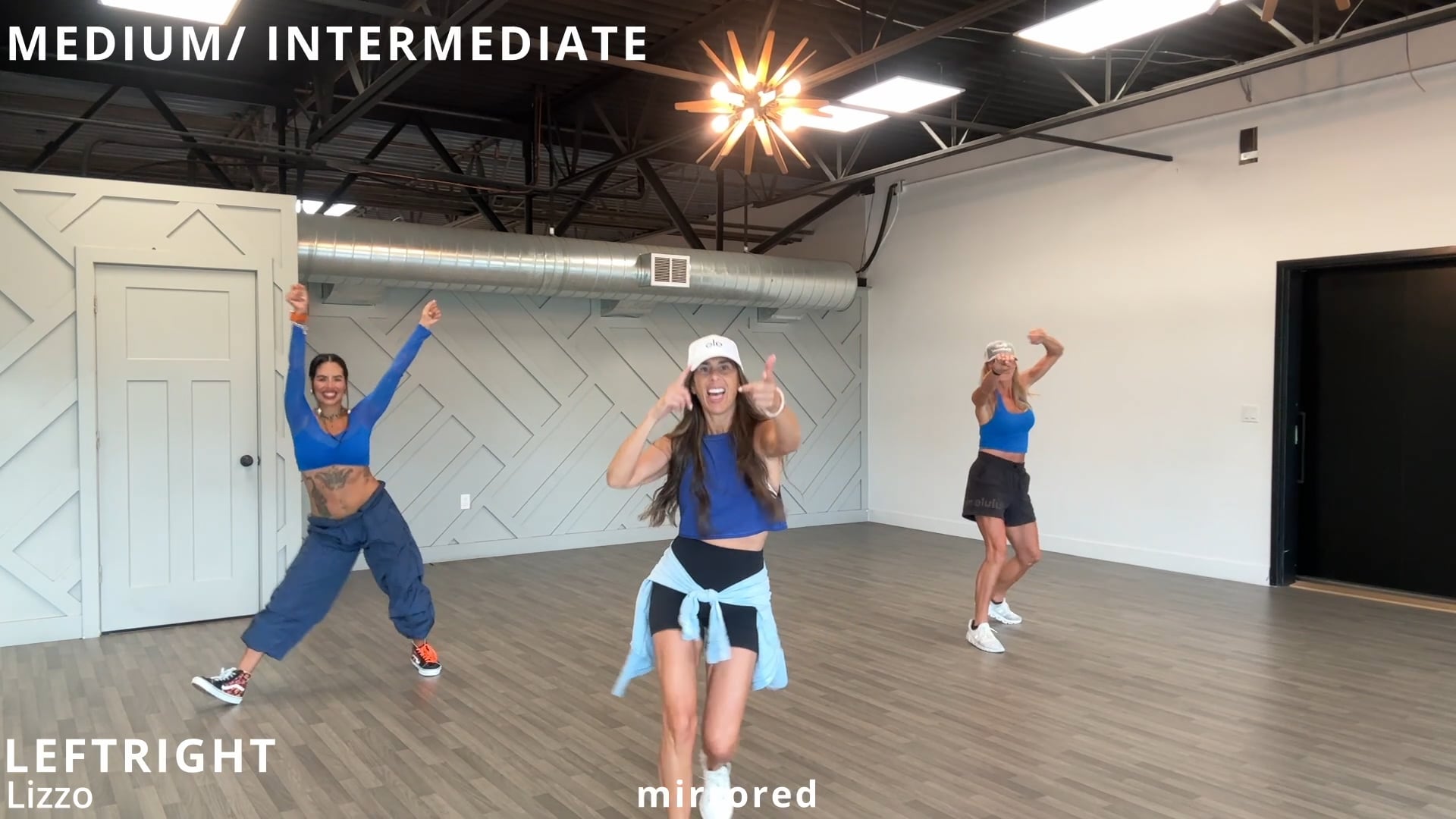 LEFTRIGHT - Lizzo (mirrored)