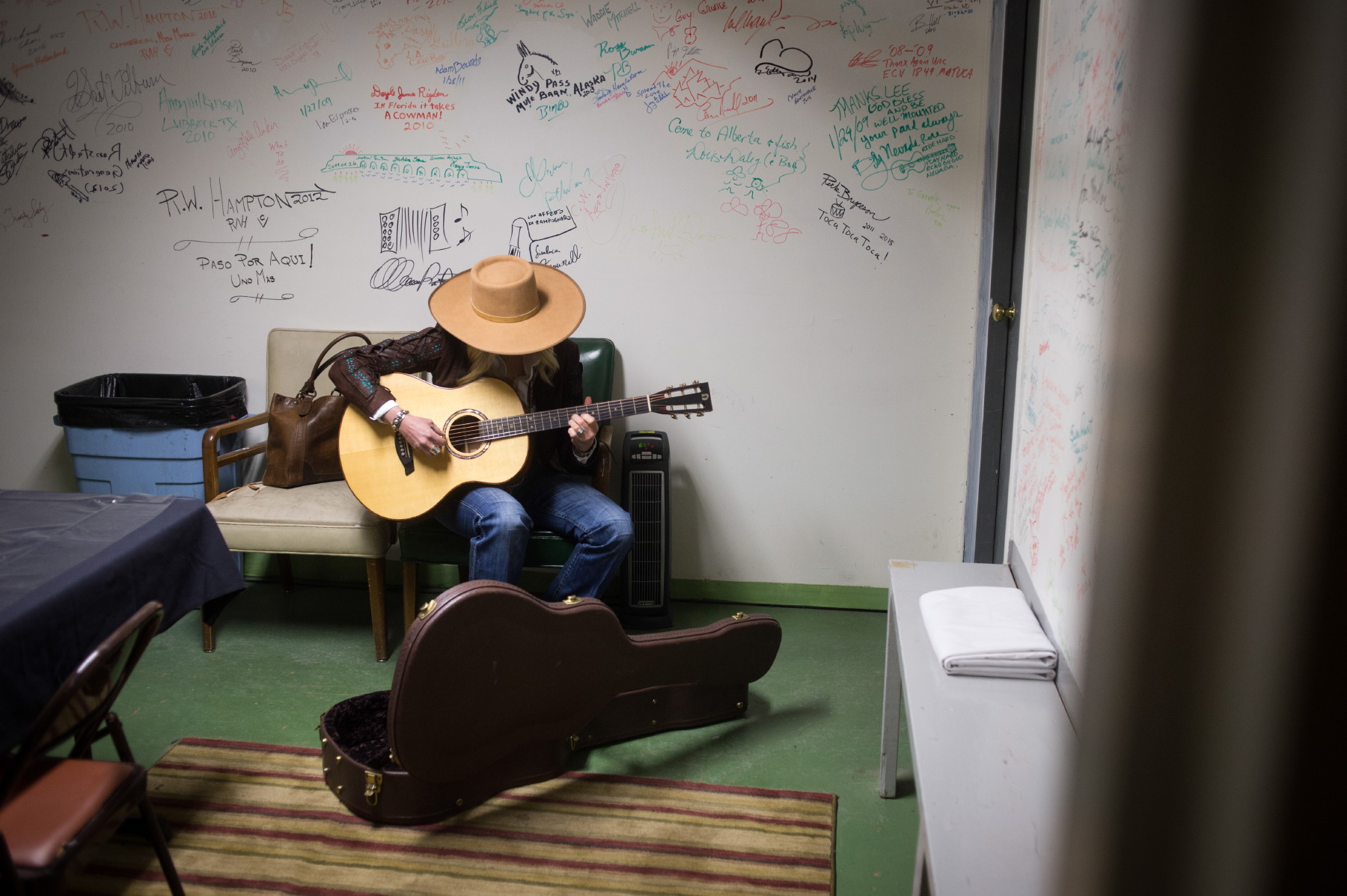 My Home's In Montana + Cattle Call