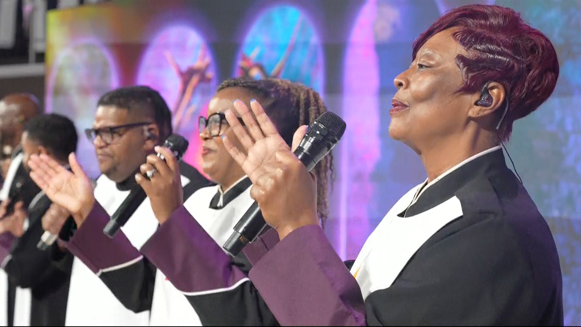 Love On The Cross | October 4, 2026
