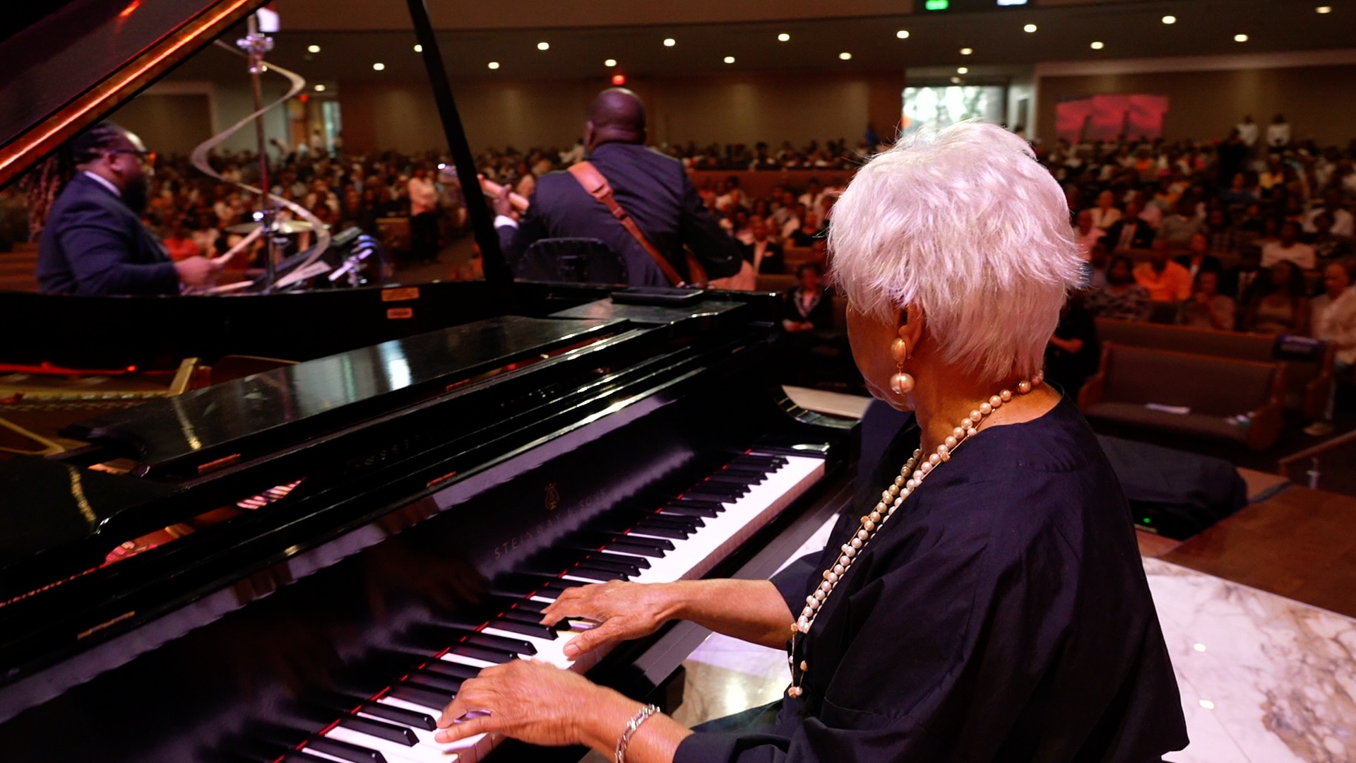 Looking for the One Who's Looking for You | Dr. Marcus D. Cosby (8:00 A.M.)