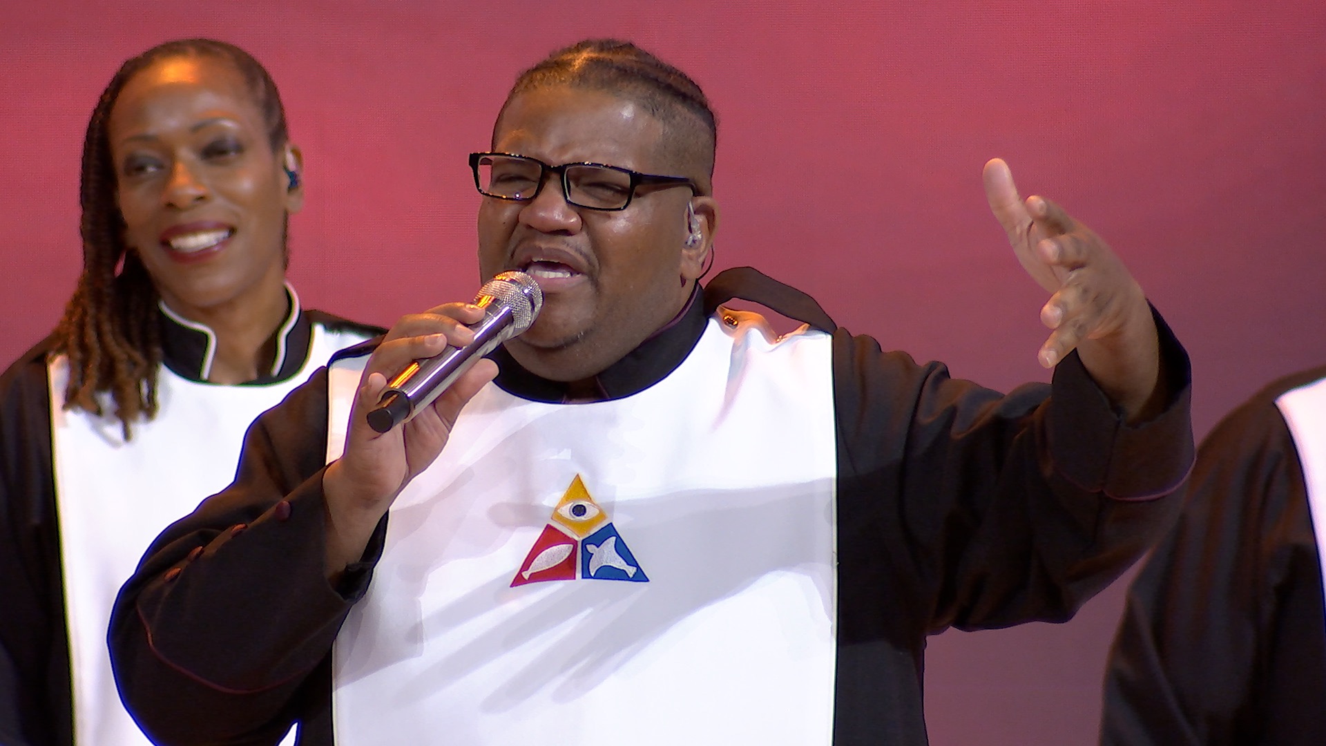 Here I Am To Worship | May 4, 2025