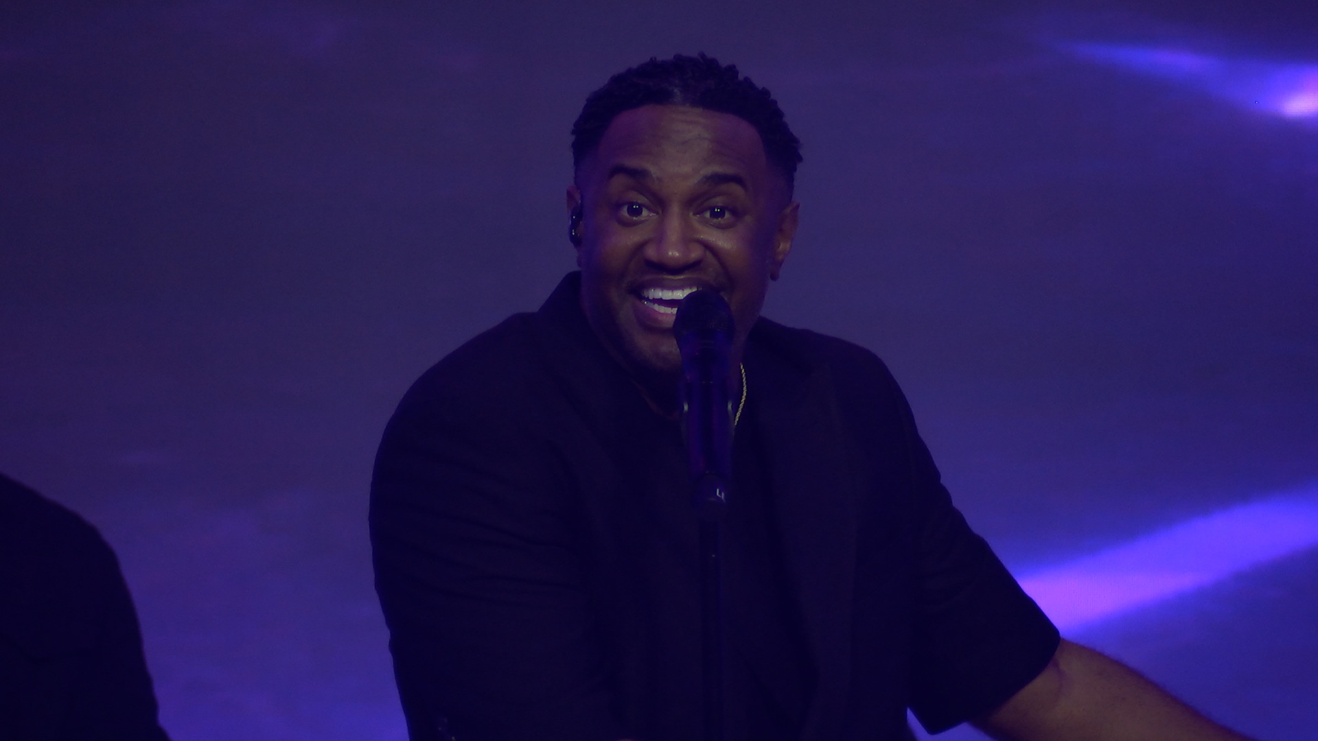 Jonathan Nelson | A Night of Worship