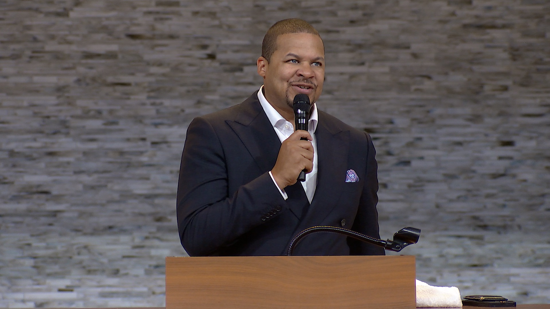 I'm Coming In For A Landing (Sermon Only)