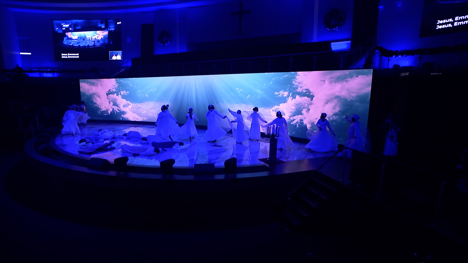 Jesus Emmanuel | December 22, 2024