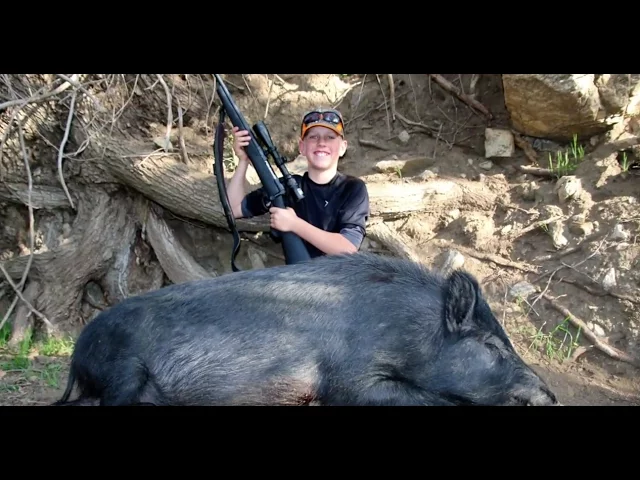 SHANE'S FIRST PIG HUNT