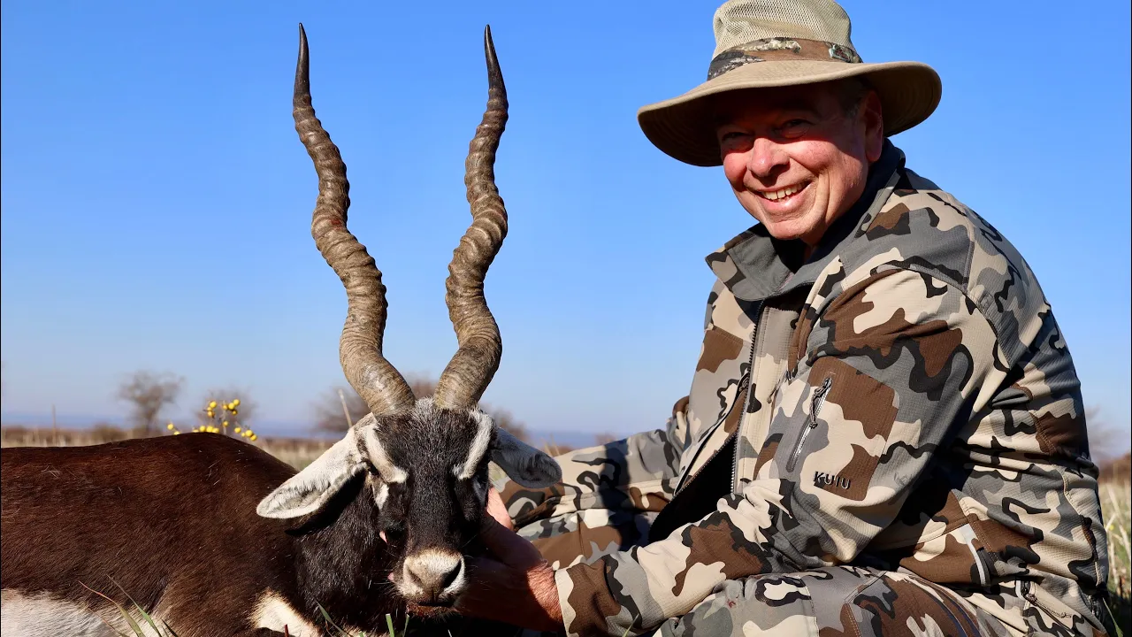 ARGENTINA HUNT SOUTHERN LODGES TRAILER