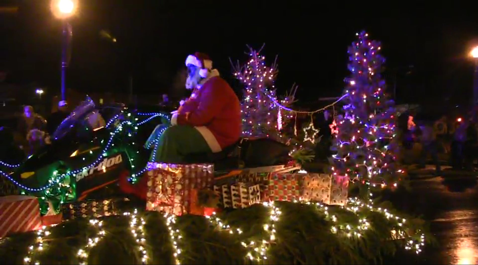 Houlton Holiday Light Parade 2016