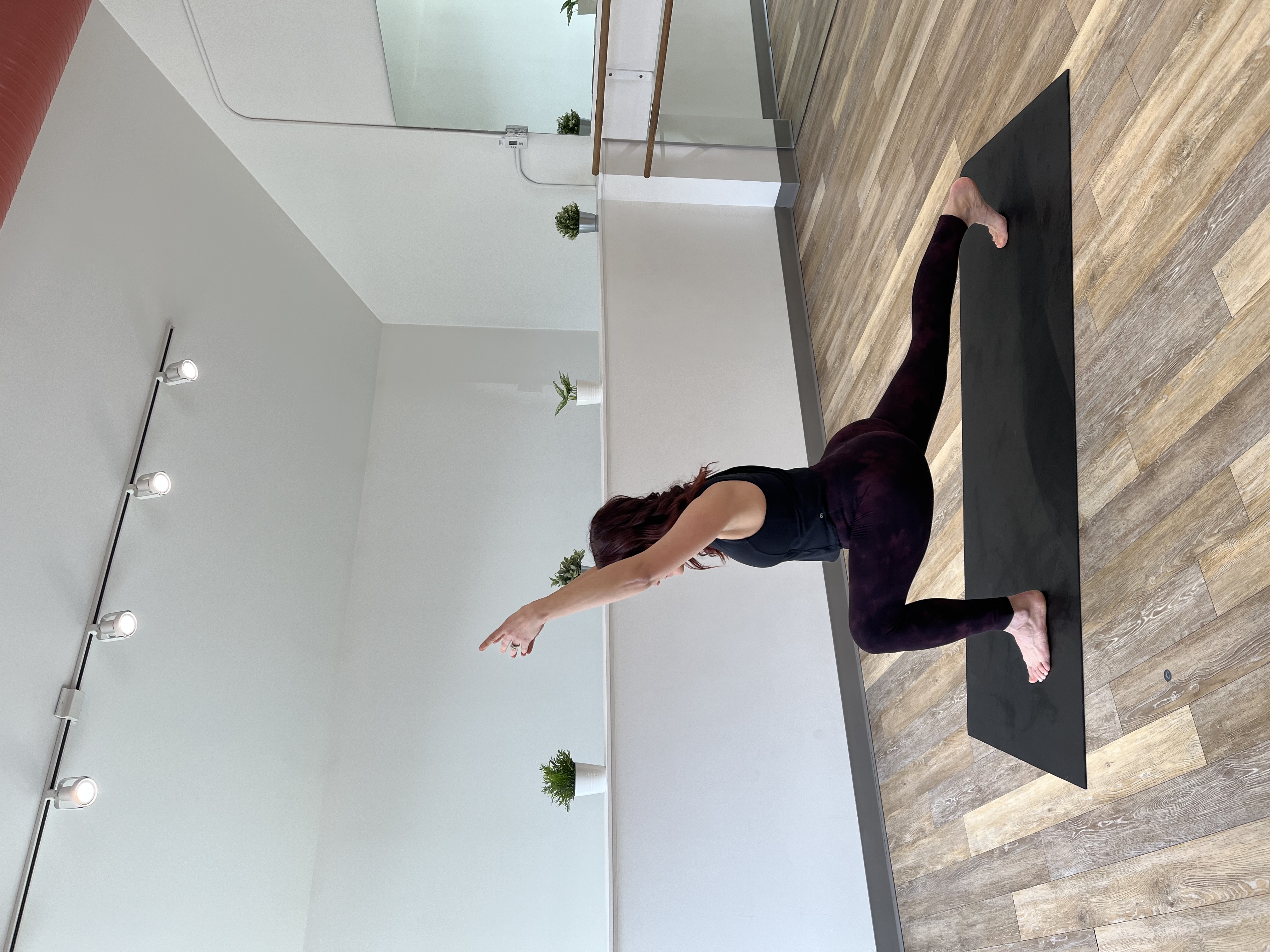 35 Minute Lower Body Cardio with Siobhan