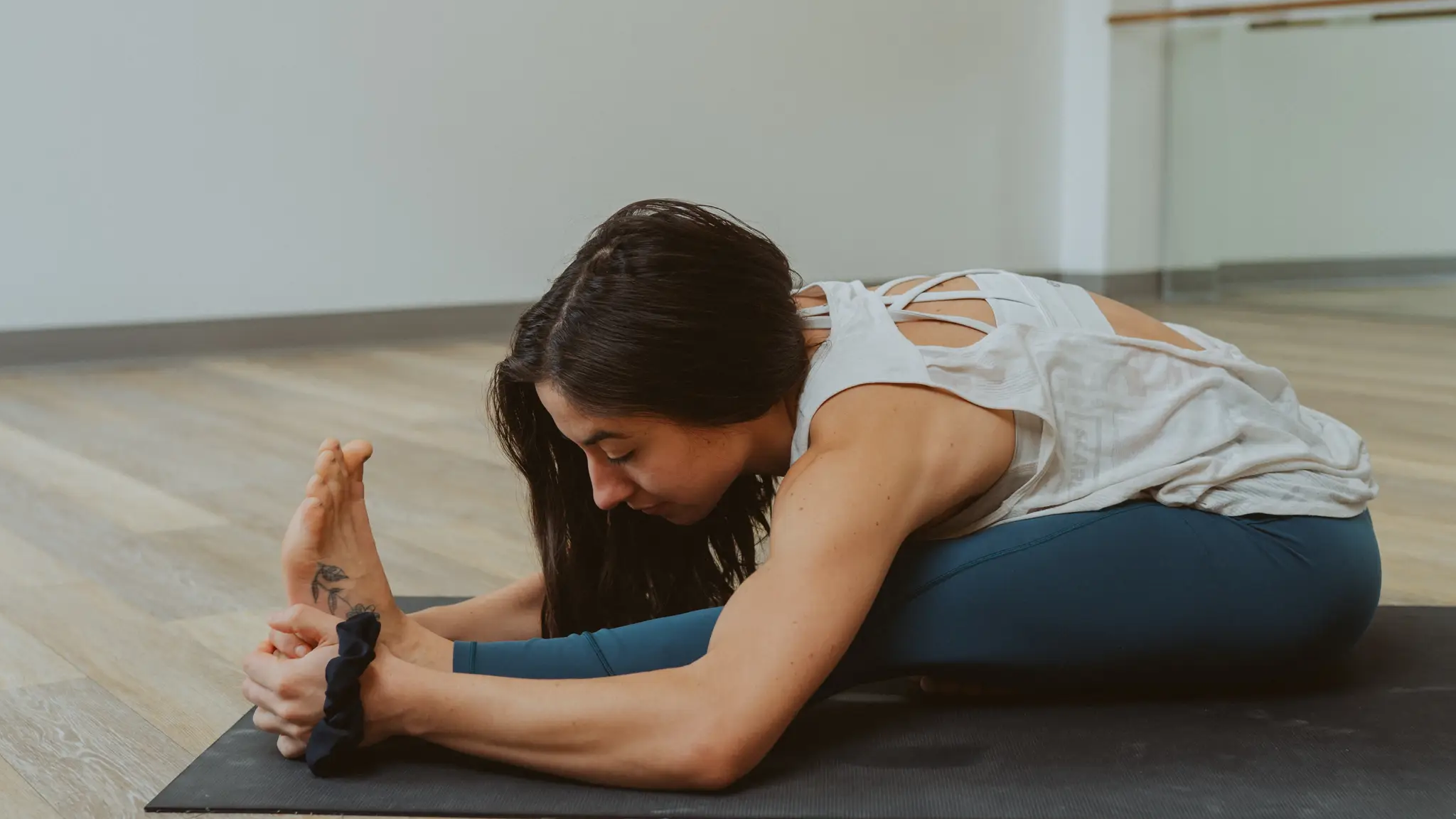 20 Minute Flow with Rhiannon