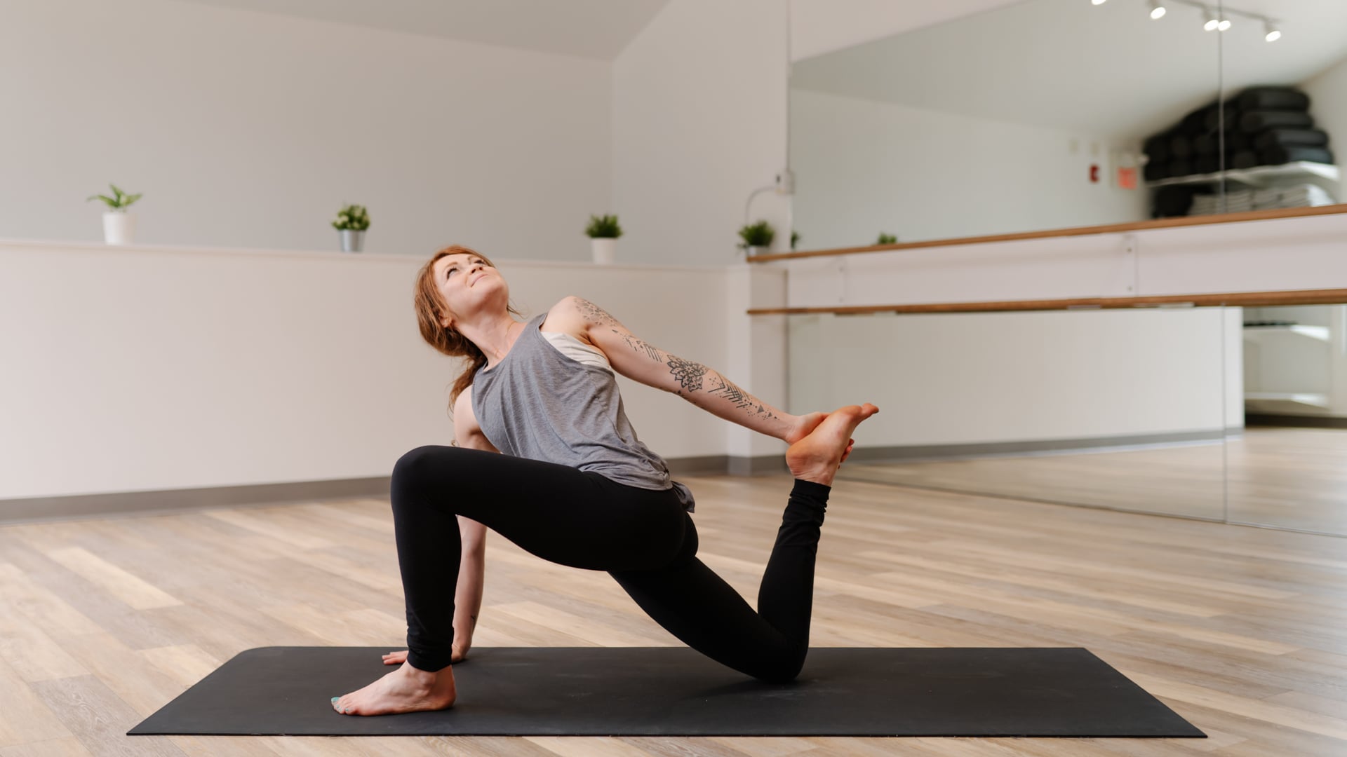 20 Minute Hikers Stretch with Kelsey