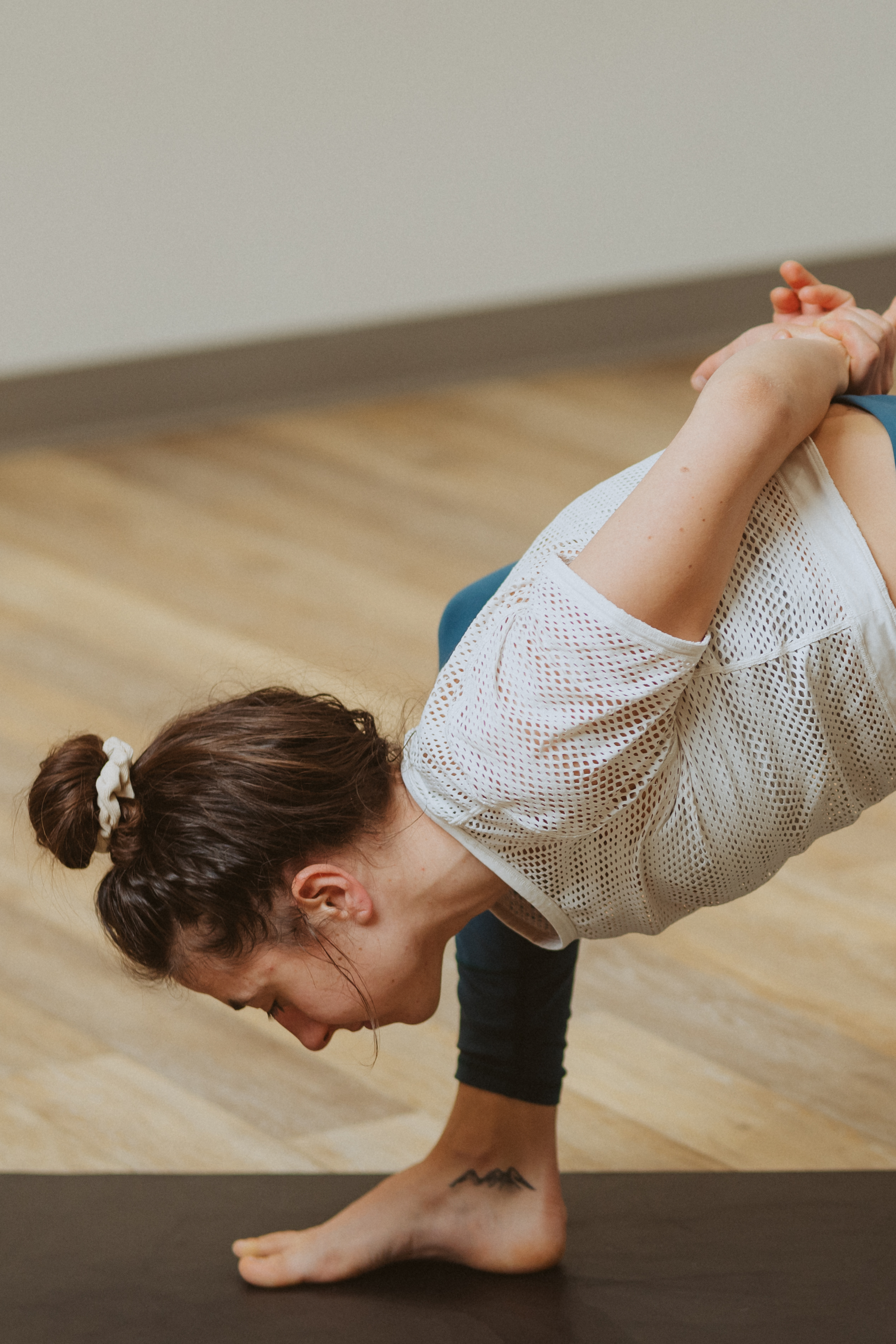 60 Minute Flow with Rhiannon