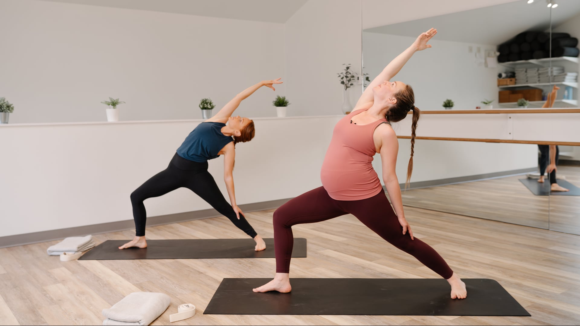 60 Minute Heart Opening Flow with Chesa