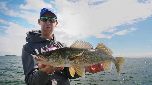 Power Fishing Heavy Snap Jigs for Shallow Water Walleye