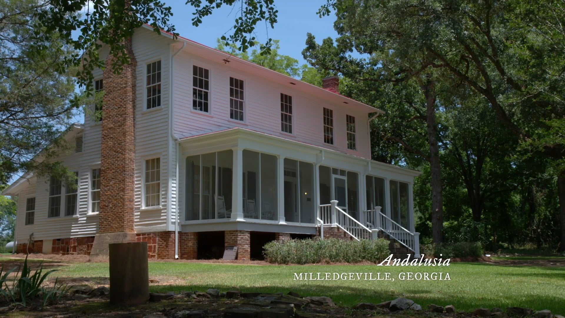 Viviendo con una pistola en su cabeza