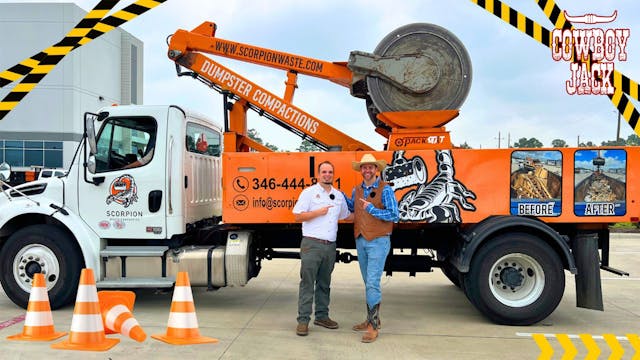 Giant Trash Smasher Truck Tour with C...