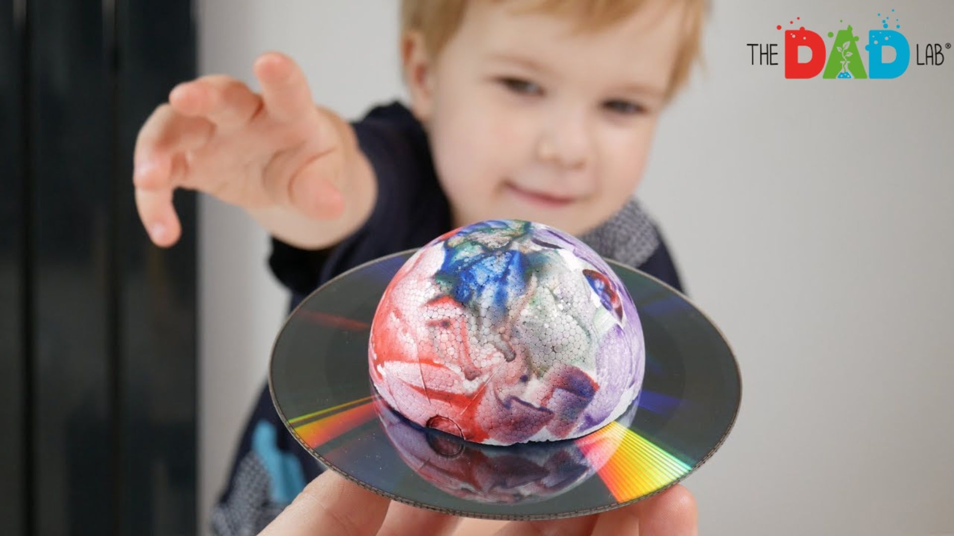 Saturn | CD Craft Ideas For Kids