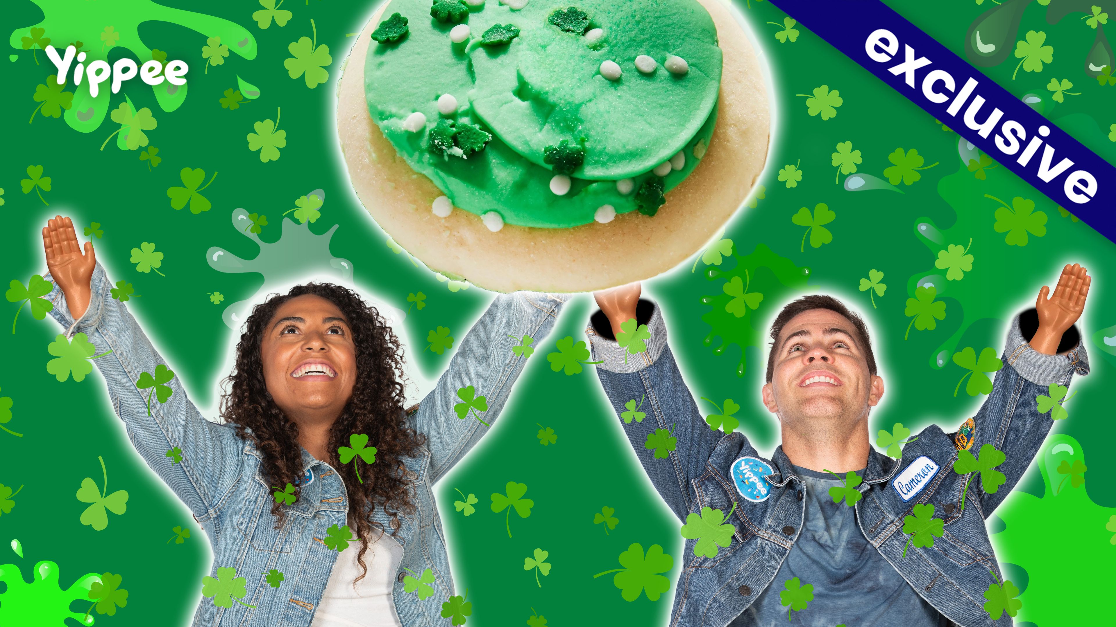 Decorating Clover Cookie... WITH TINY HANDS?!