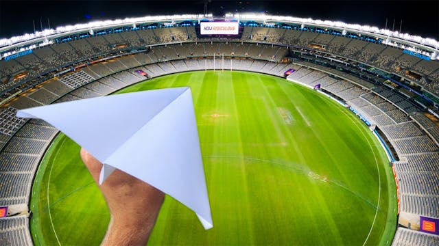 Can The World Record Paper Airplane F...