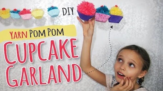 How to Make Yarn Pom Pom Cupcakes | DIY Party Decor