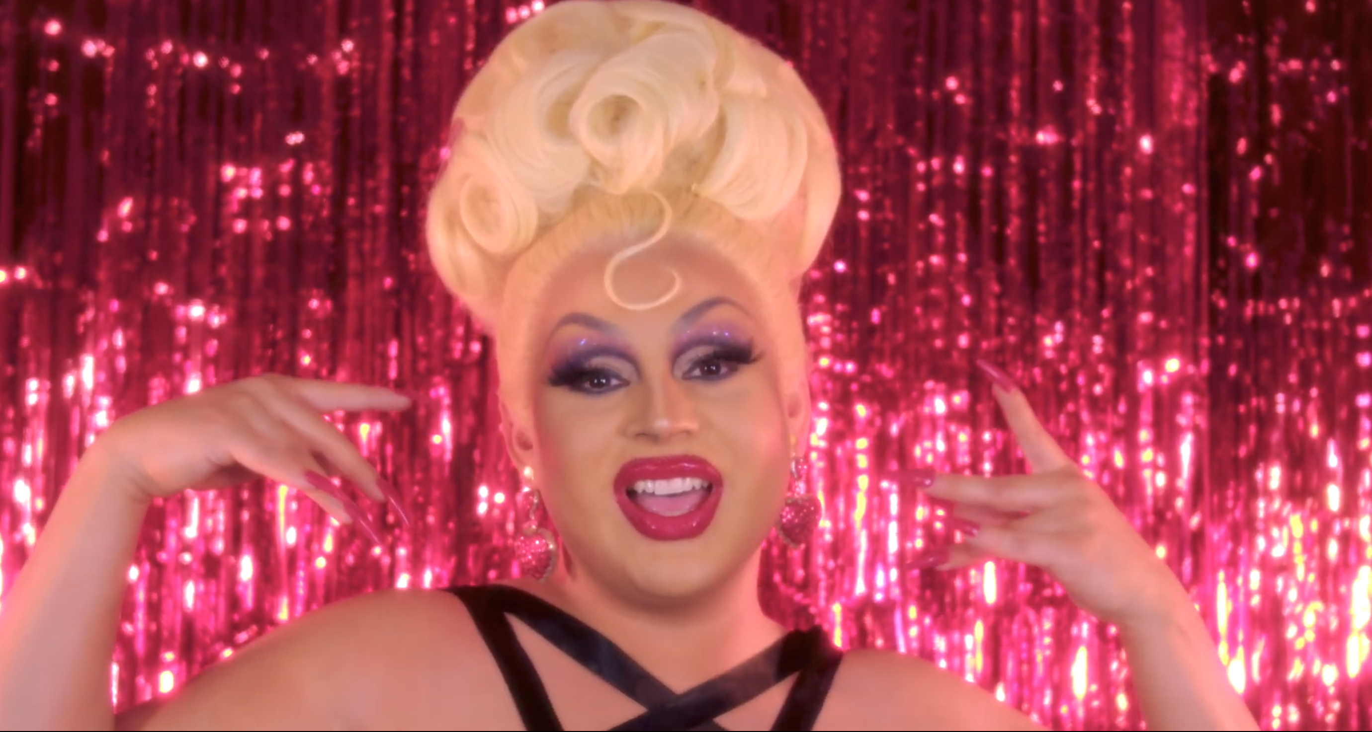 Estoy Perdida - Jaymes Mansfield (Official Video)