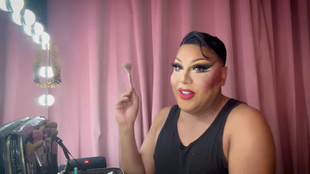 My Untucked Viewing Party - Alexis Mateo