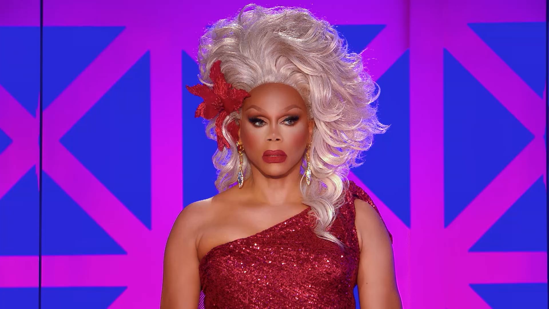 Shirley Bassey  – Big Spender | Charity Kase and Scarlett Harlett | DR UK S3E5