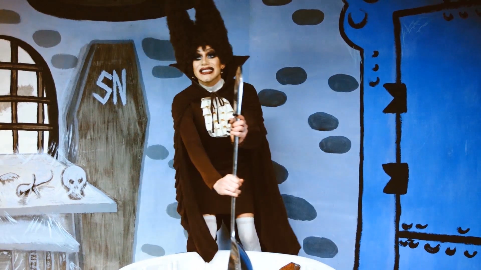 Sharon Needles: Dracula