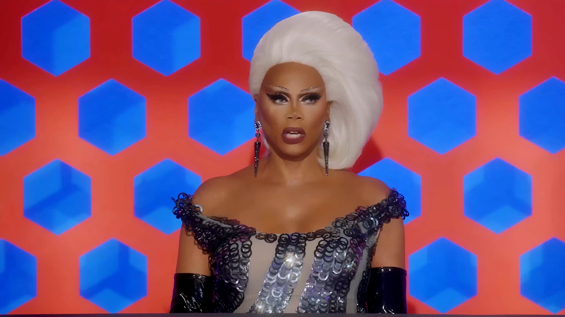 Kylie Minogue – Secrets | Flor & Rita Menu | DR Down Under S3E4