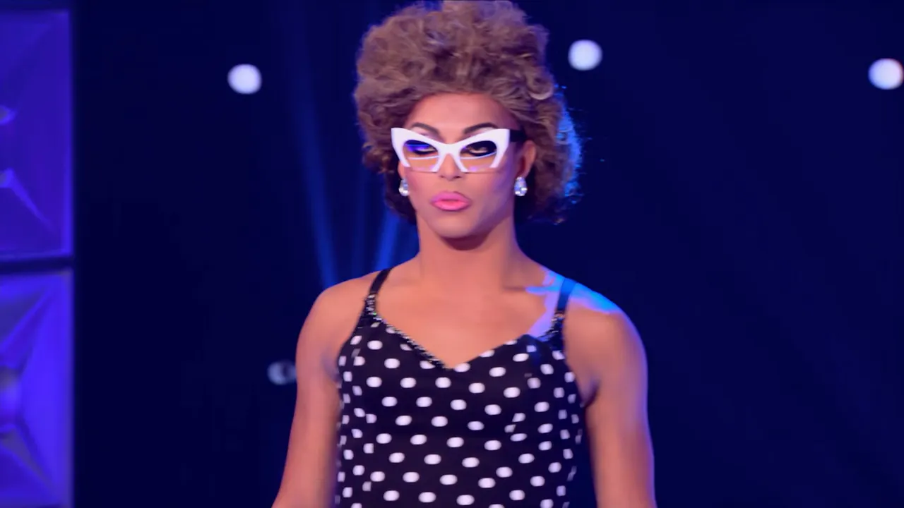Katy Perry – I Kissed A Girl | BenDeLaCreme & Shangela | RDR AS S3E4 ...