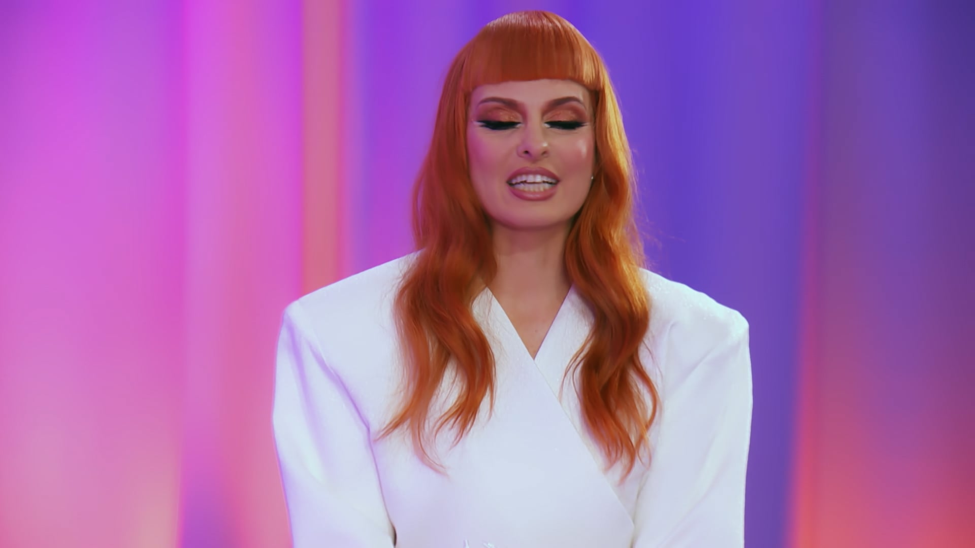 SPOILER: Tras la Carrera with the First Eliminated Queen of Season 5