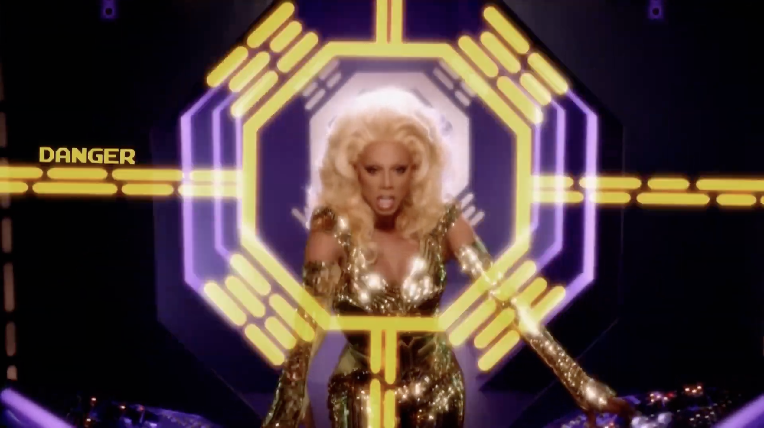 RuPaul’s Drag Race | RuPaul’s “Glamazon” Music Video
