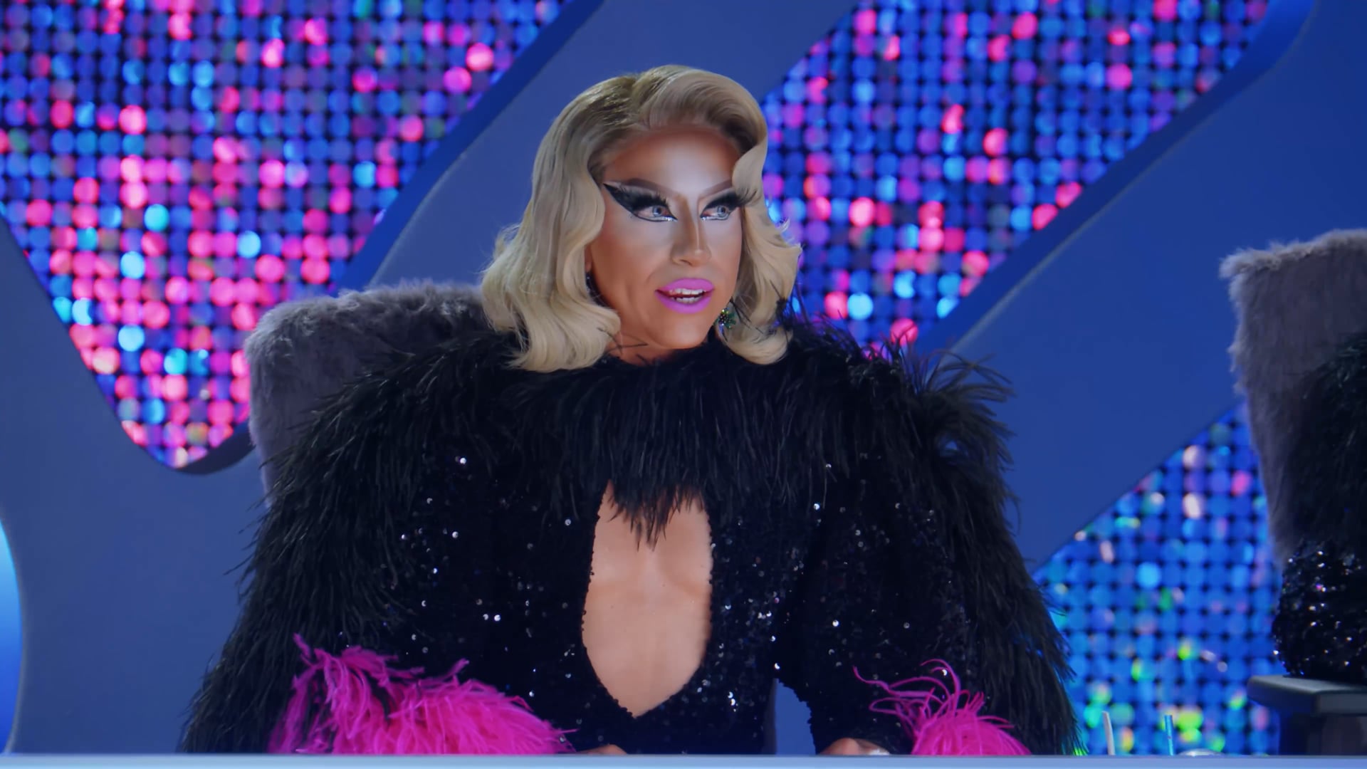 Alejandra Guzmán – Mírala, Míralo | Miss Vallarta & Serena Morena | Mexico S1E2