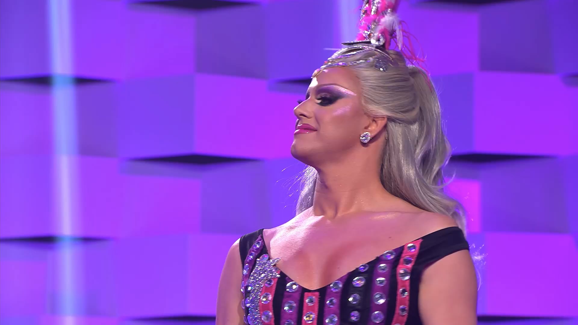 Icona Pop – Emergency | Antonina Nutshell & Elecktra | DR Sverige S1E6