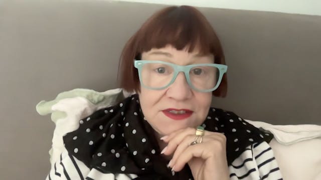 Nell Campbell